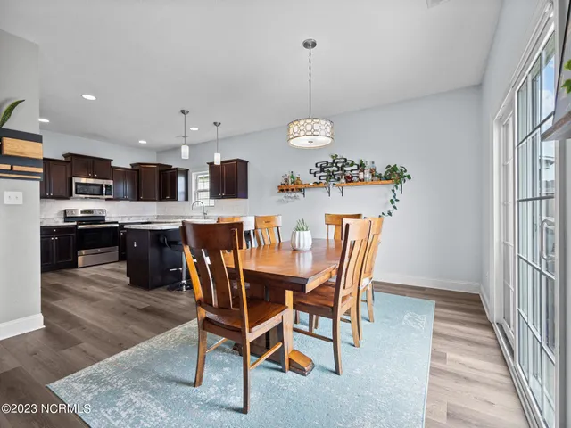 $2,200 | 239 Sailor Street, Sneads Ferry, NC 28460