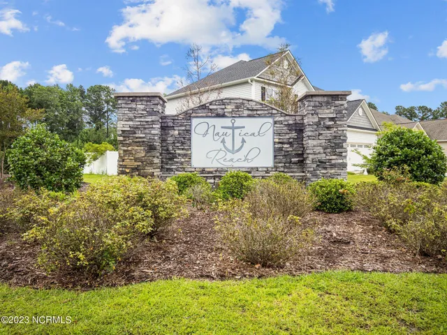 $2,200 | 239 Sailor Street, Sneads Ferry, NC 28460