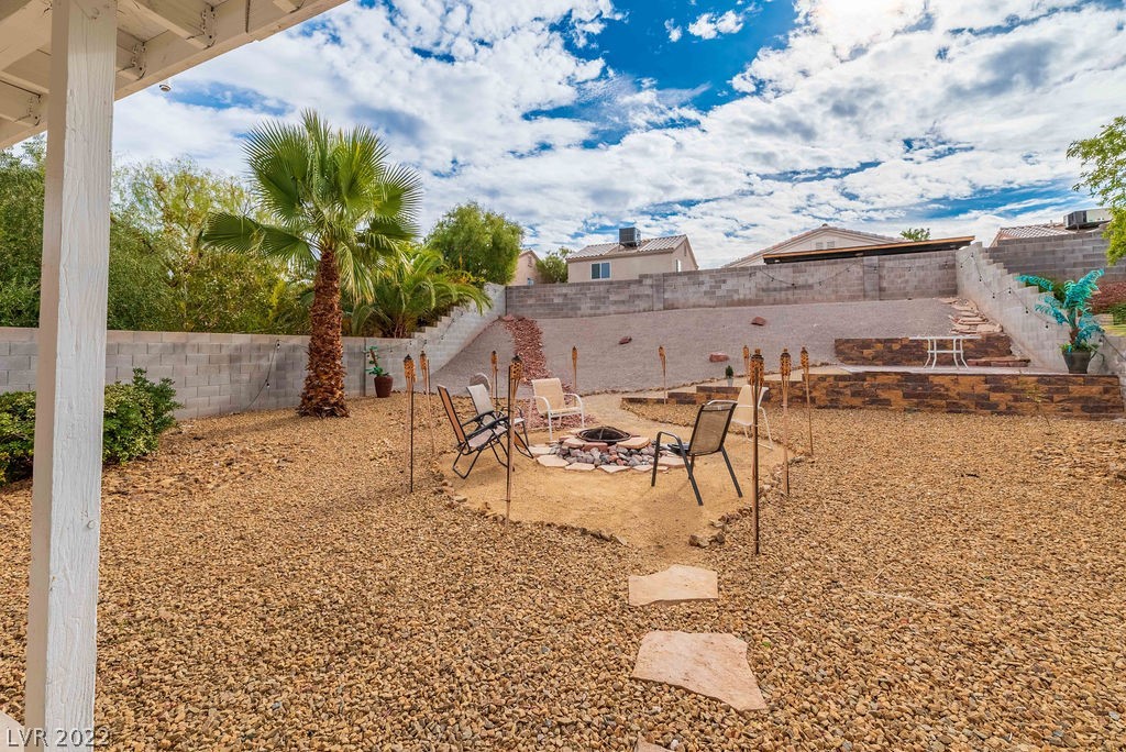 8269 Cimarron Ridge Drive Las Vegas, NV 89128 - Photo 19 of 29