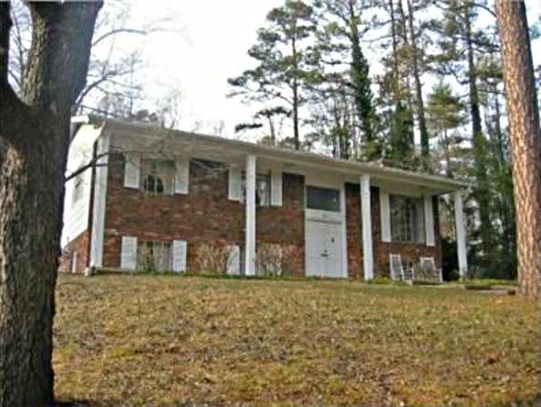 105 Newhaven Road Oak Ridge, TN 37830 - Photo 1 of 13 NewHavenFront