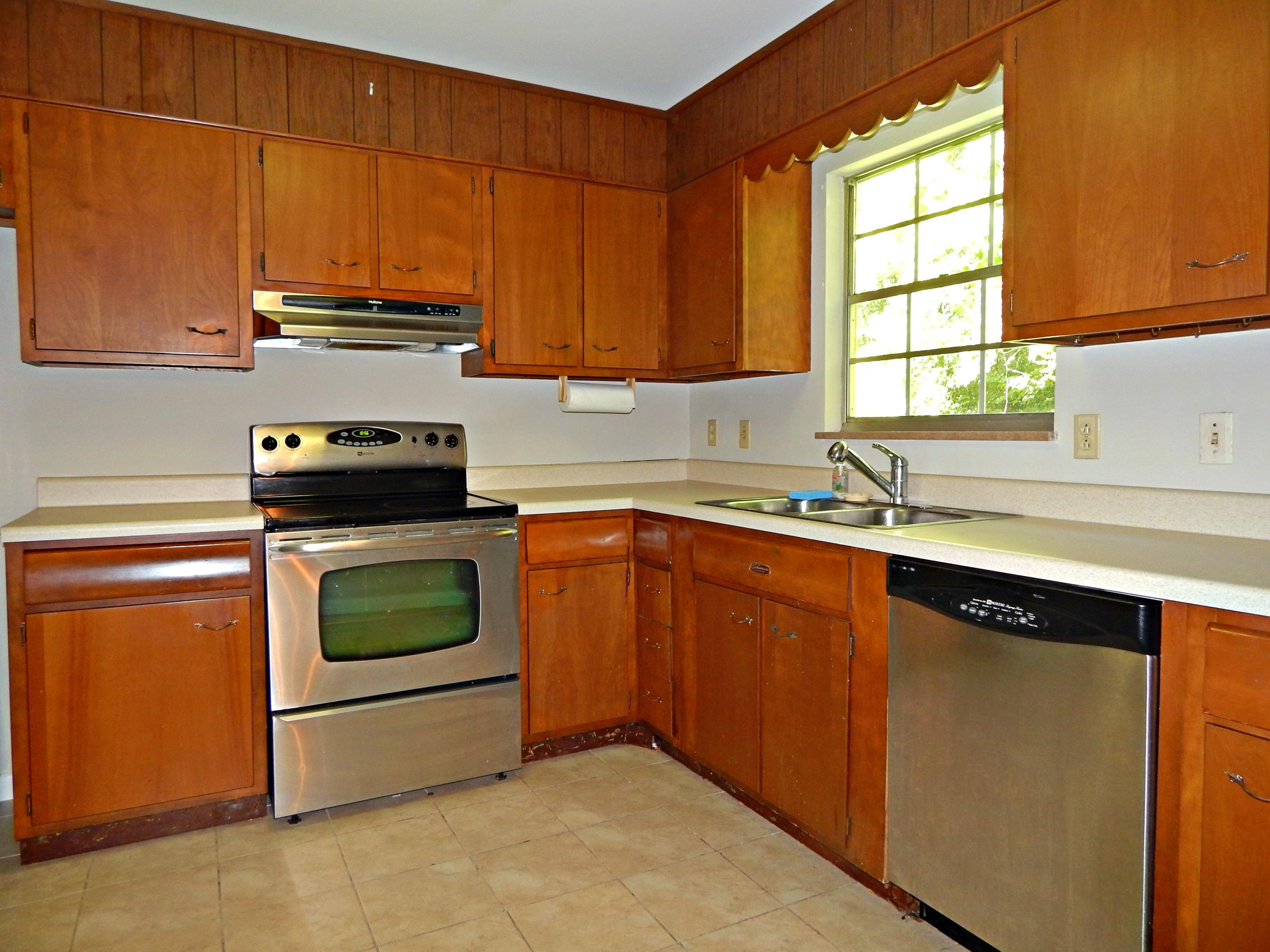 105 Newhaven Road Oak Ridge, TN 37830 - Photo 4 of 13 7