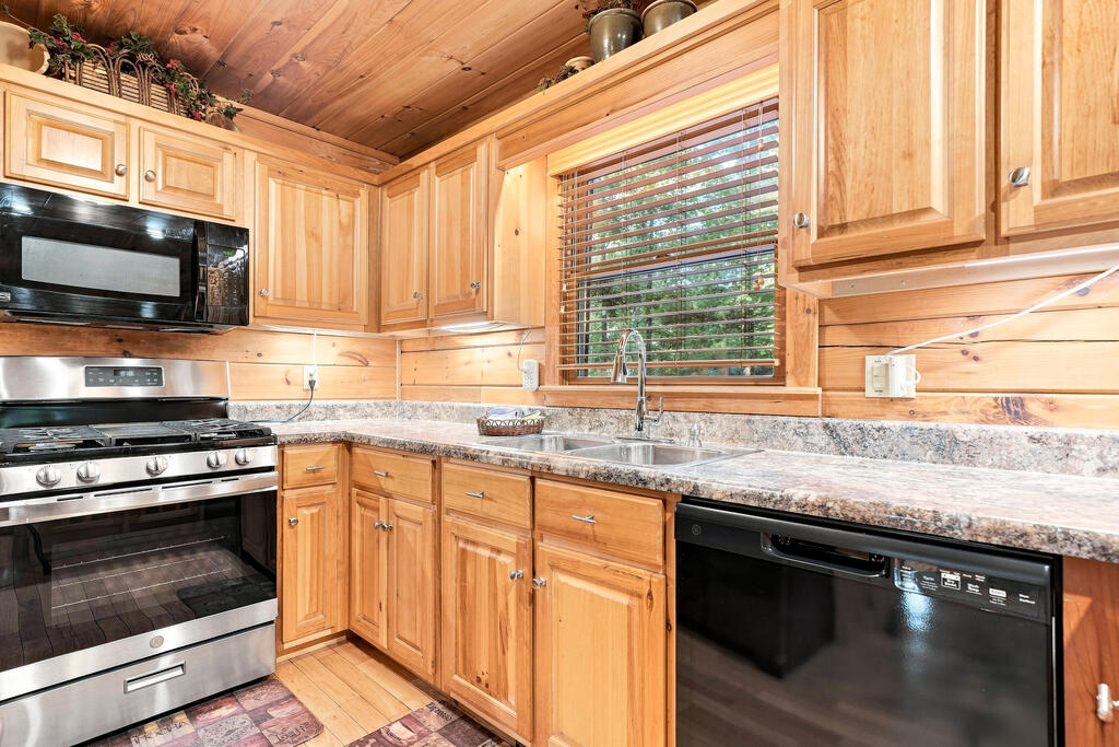 156 Cedar Ridge Road Blue Ridge, GA 30513 - Photo 7 of 50 Gallery Image 7