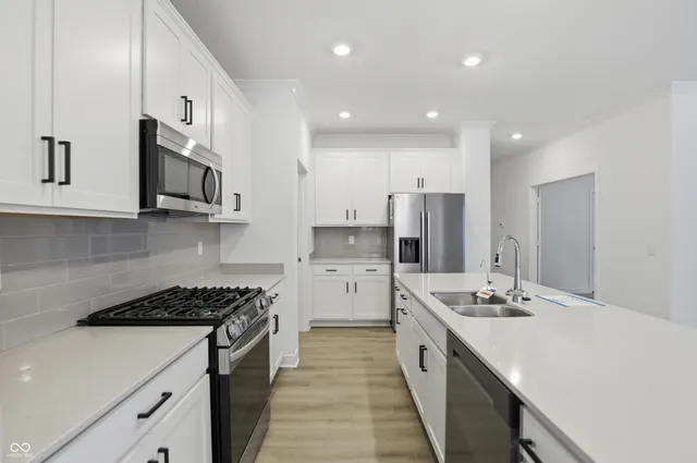 $422,995 | 5339 Nettleton Way, Avon, IN 46123