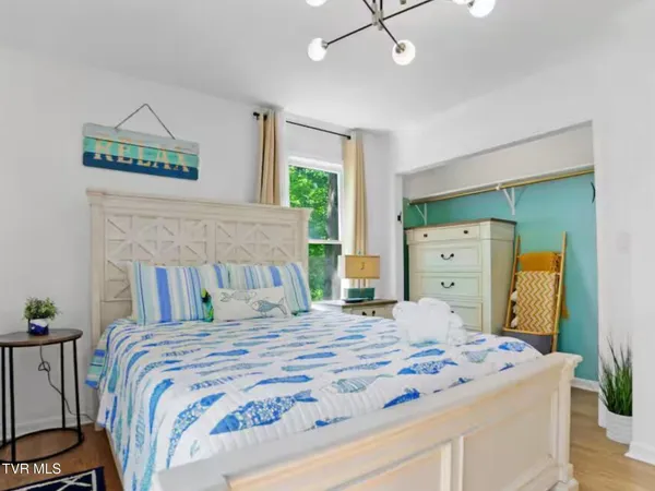 $599,900 | 630 Ancient Oaks Court, White Pine, TN 37890