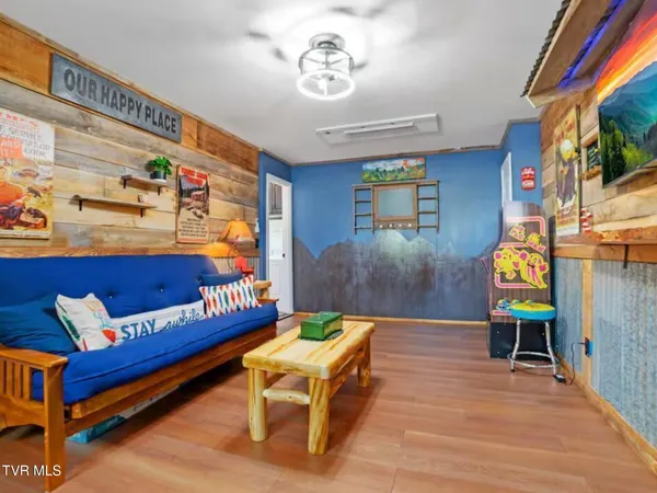 $599,900 | 630 Ancient Oaks Court, White Pine, TN 37890