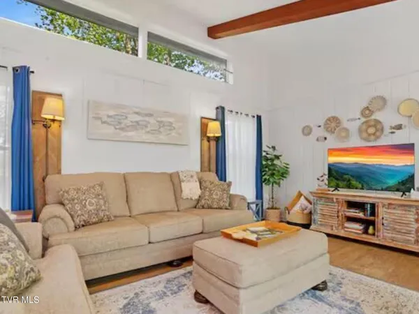 $599,900 | 630 Ancient Oaks Court, White Pine, TN 37890