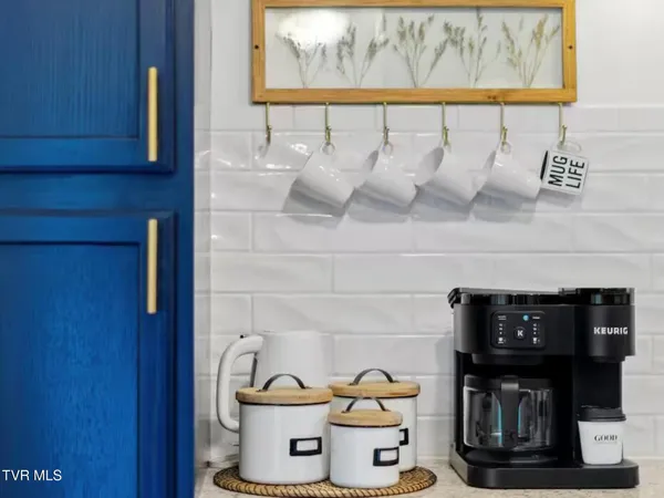 $599,900 | 630 Ancient Oaks Court, White Pine, TN 37890