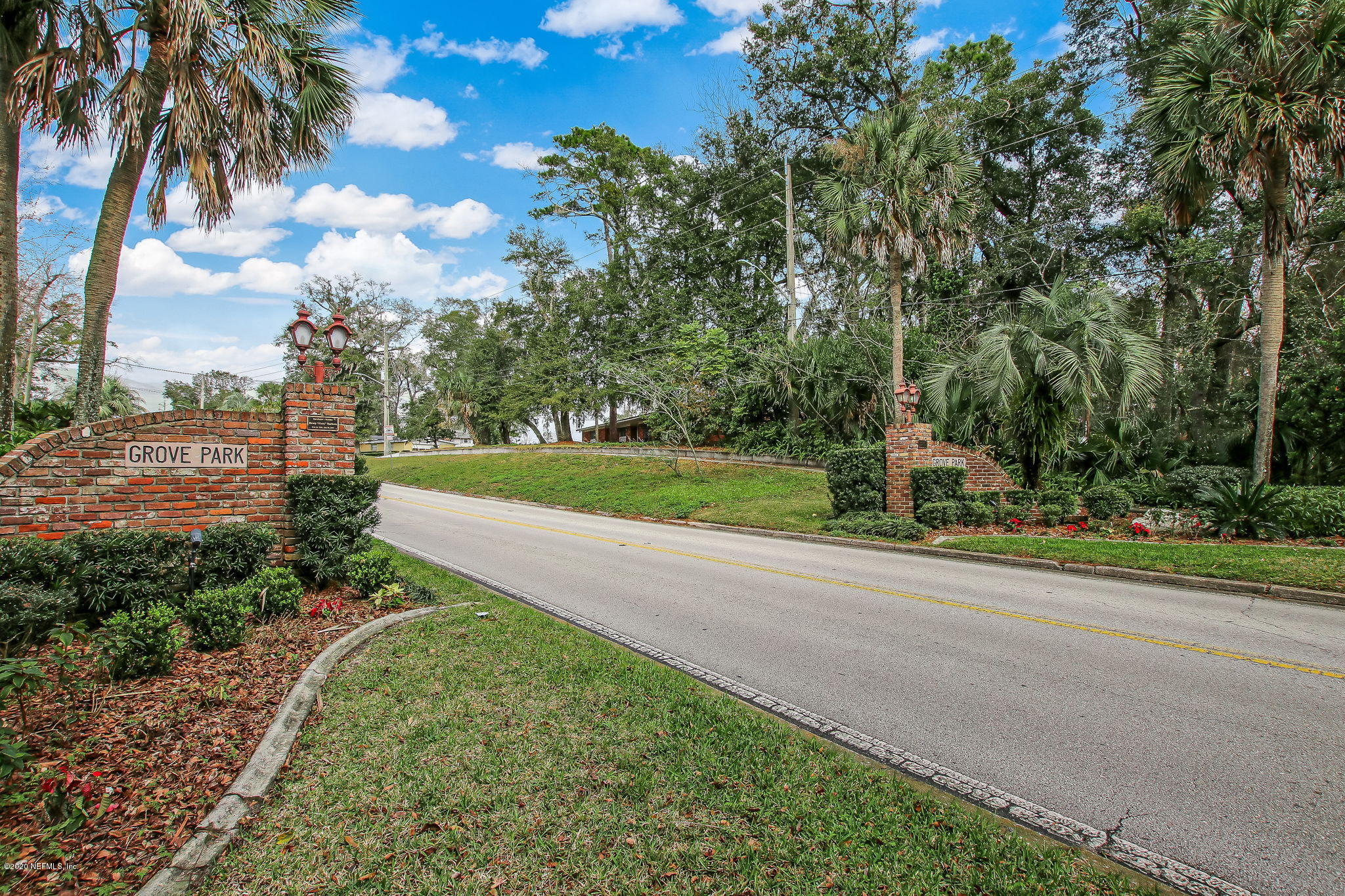 7736 Cayman Road Jacksonville, FL 32216 - Photo 38 of 41 7736+Cayman+Rd+Jacksonville-40-web-Grove