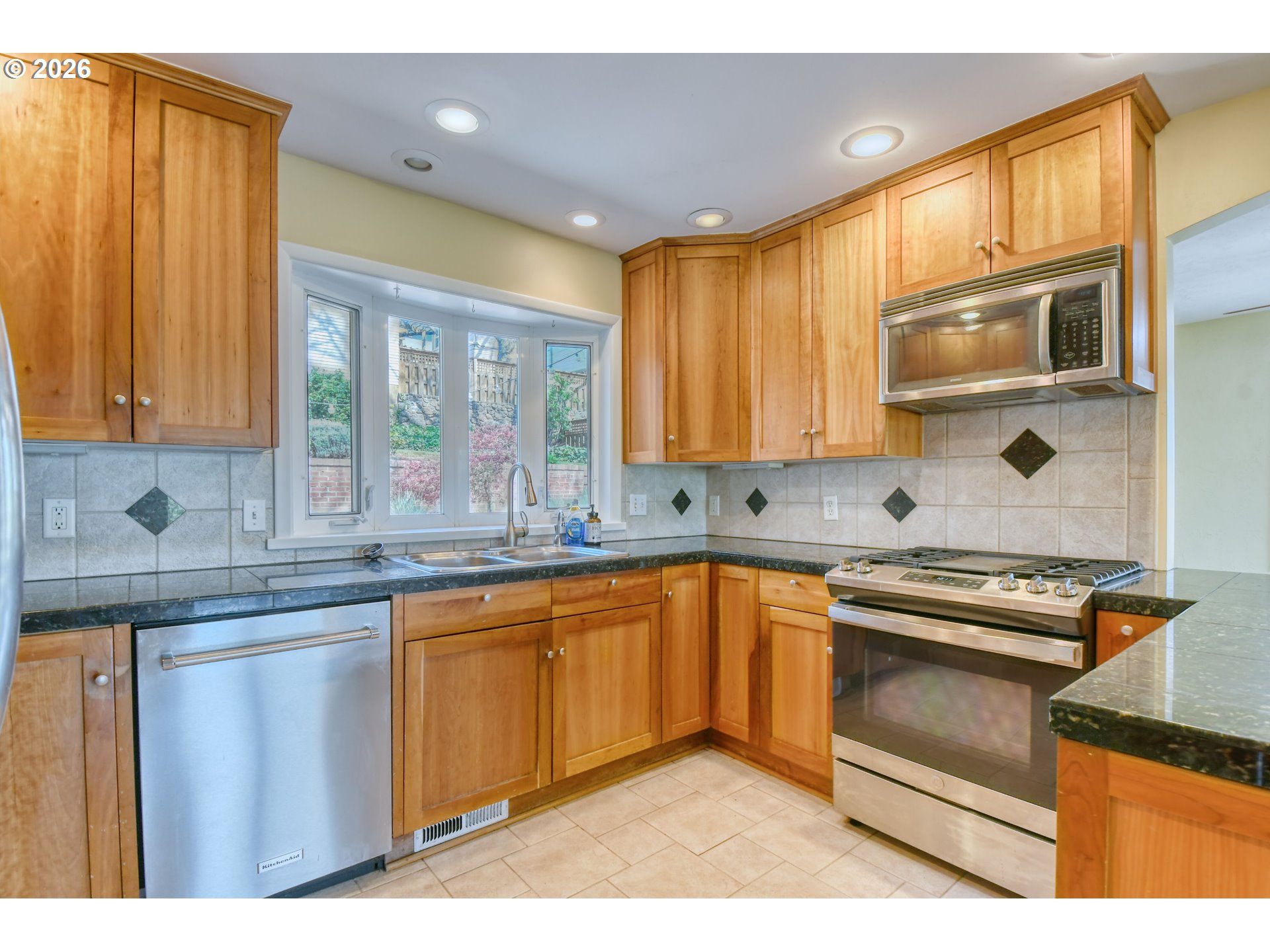 207 Northwest Ellis Avenue Pendleton, OR 97801 - Photo 15 of 48