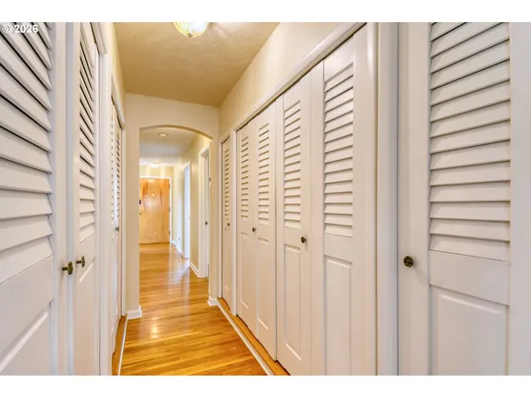 $395,000 | 207 Northwest Ellis Avenue, Pendleton, OR 97801