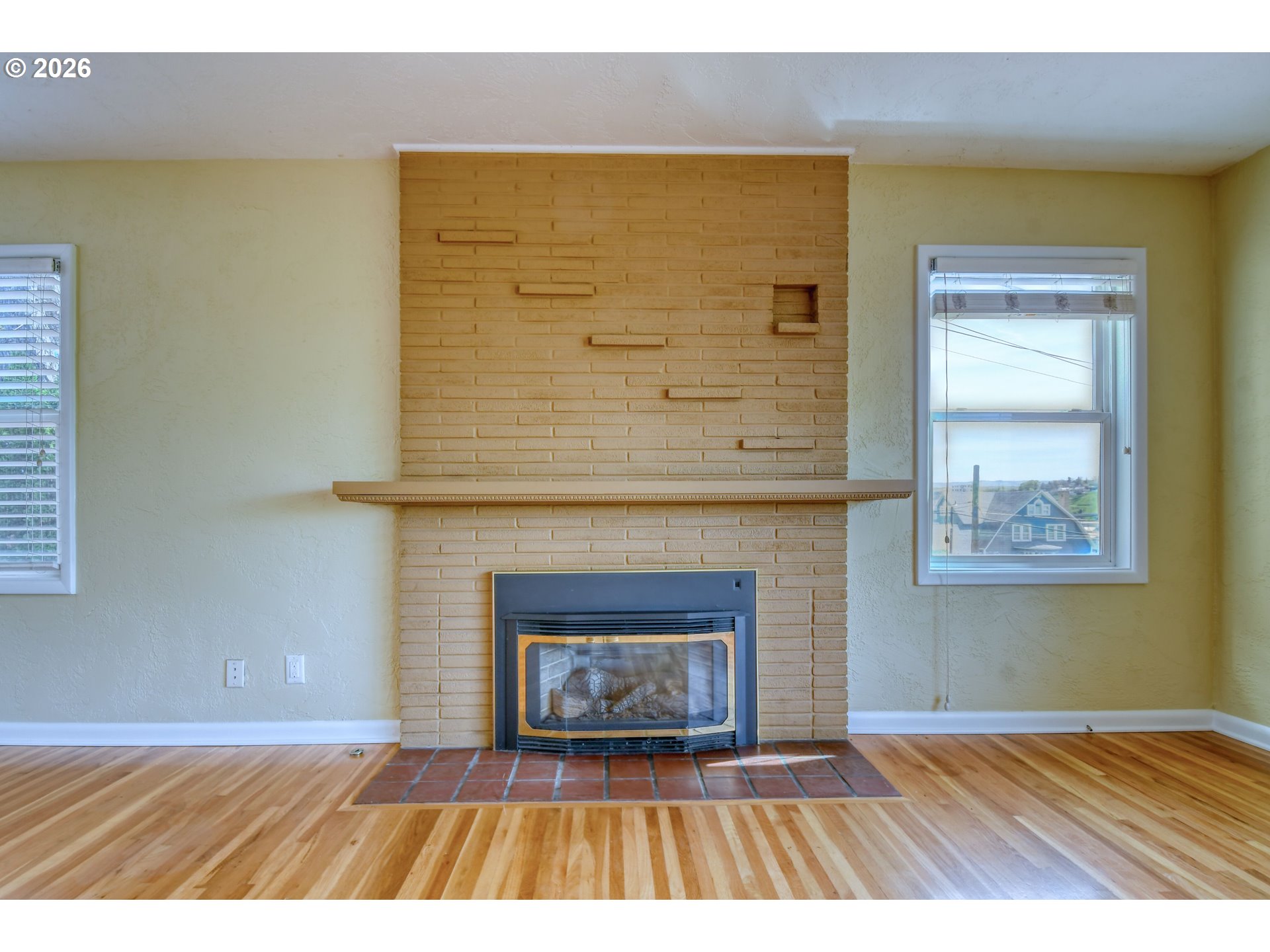 207 Northwest Ellis Avenue Pendleton, OR 97801 - Photo 7 of 48