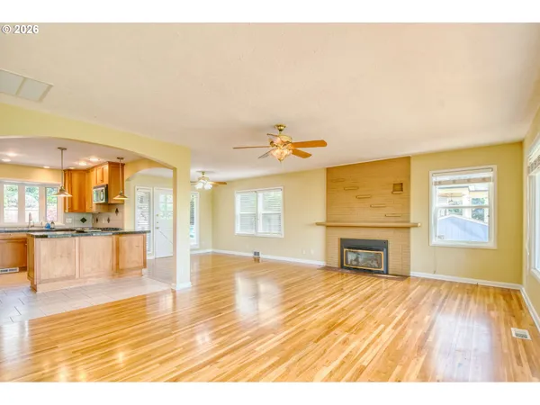 $395,000 | 207 Northwest Ellis Avenue, Pendleton, OR 97801