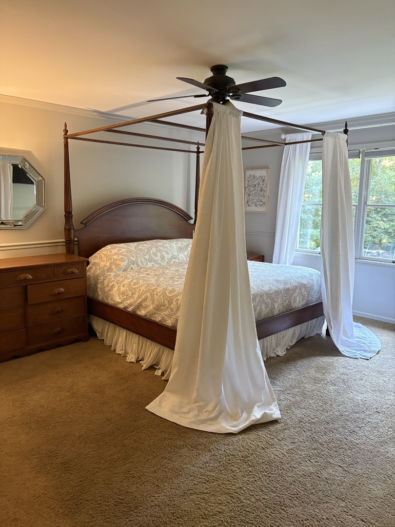 2030 Forest Ridge Road St. Charles, IL 60174 - Photo 13 of 23