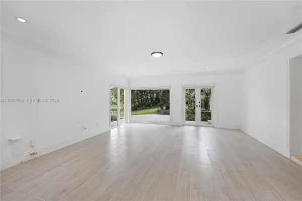 $14,300 | 10640 Southwest 61st Avenue, Pinecrest, FL 33156