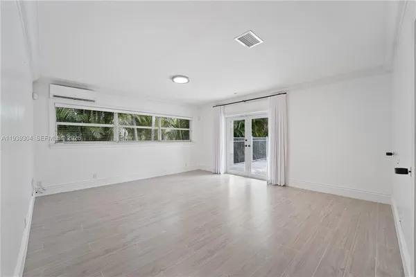 $14,300 | 10640 Southwest 61st Avenue, Pinecrest, FL 33156