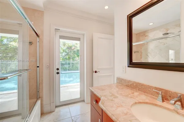 $14,300 | 10640 Southwest 61st Avenue, Pinecrest, FL 33156