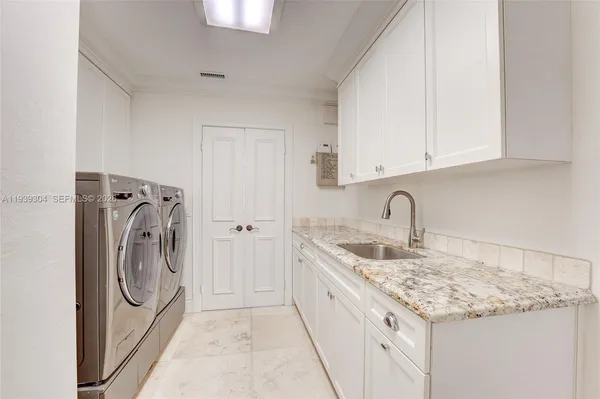 $14,300 | 10640 Southwest 61st Avenue, Pinecrest, FL 33156