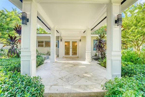 $14,300 | 10640 Southwest 61st Avenue, Pinecrest, FL 33156