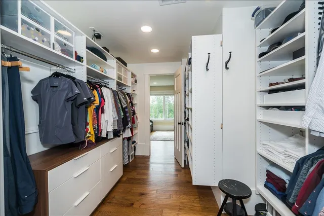 $900,000 | 2718 Northridge Drive, Duluth, MN 55811