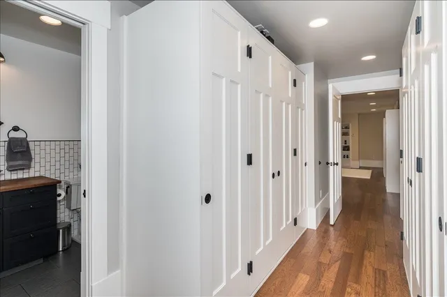 $900,000 | 2718 Northridge Drive, Duluth, MN 55811