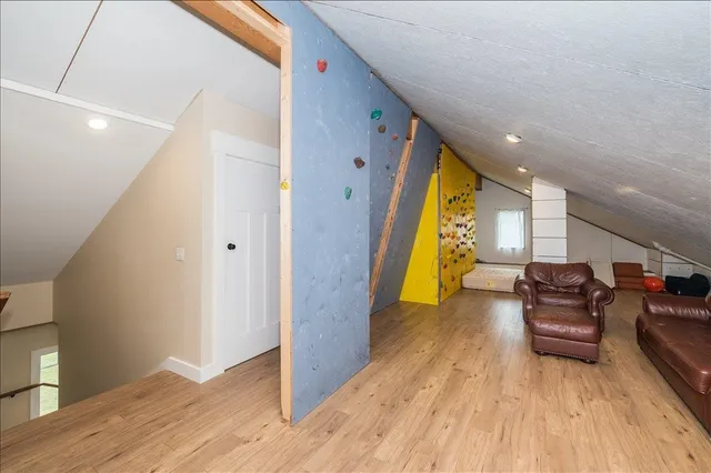 $900,000 | 2718 Northridge Drive, Duluth, MN 55811