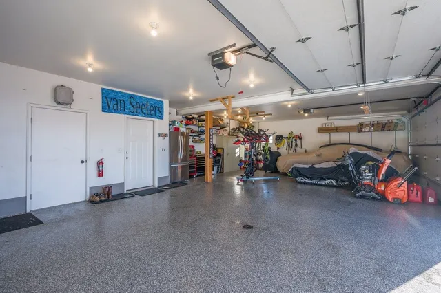 $900,000 | 2718 Northridge Drive, Duluth, MN 55811