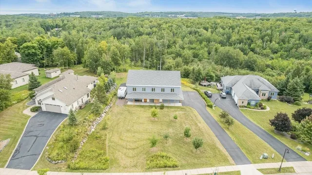 $900,000 | 2718 Northridge Drive, Duluth, MN 55811