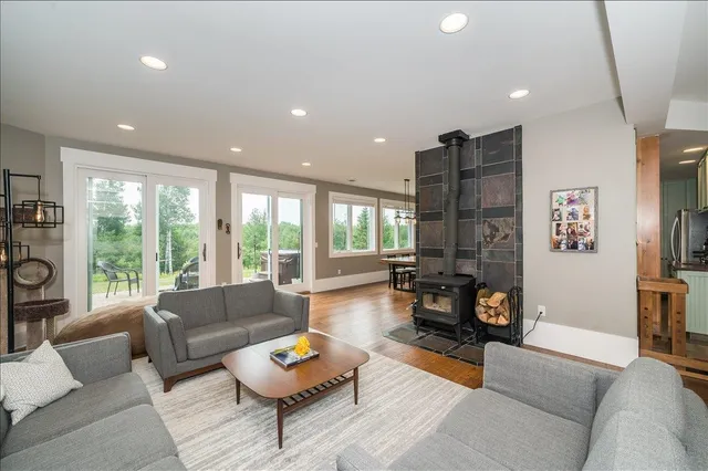 $900,000 | 2718 Northridge Drive, Duluth, MN 55811