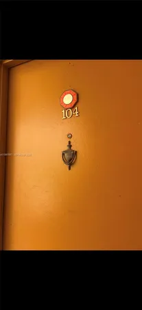 $2,300 | 9340 West Flagler Street, Unit 104B, Miami, FL 33174