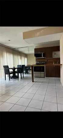 $2,300 | 9340 West Flagler Street, Unit 104B, Miami, FL 33174