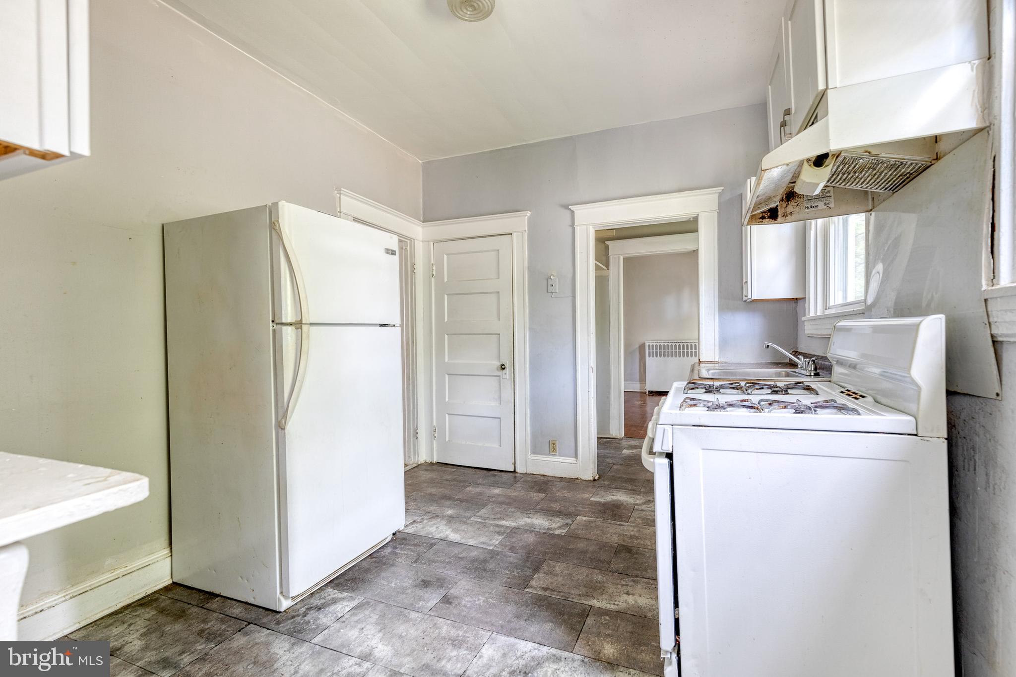 3711 Egerton Road Baltimore, MD 21215 - Photo 17 of 36