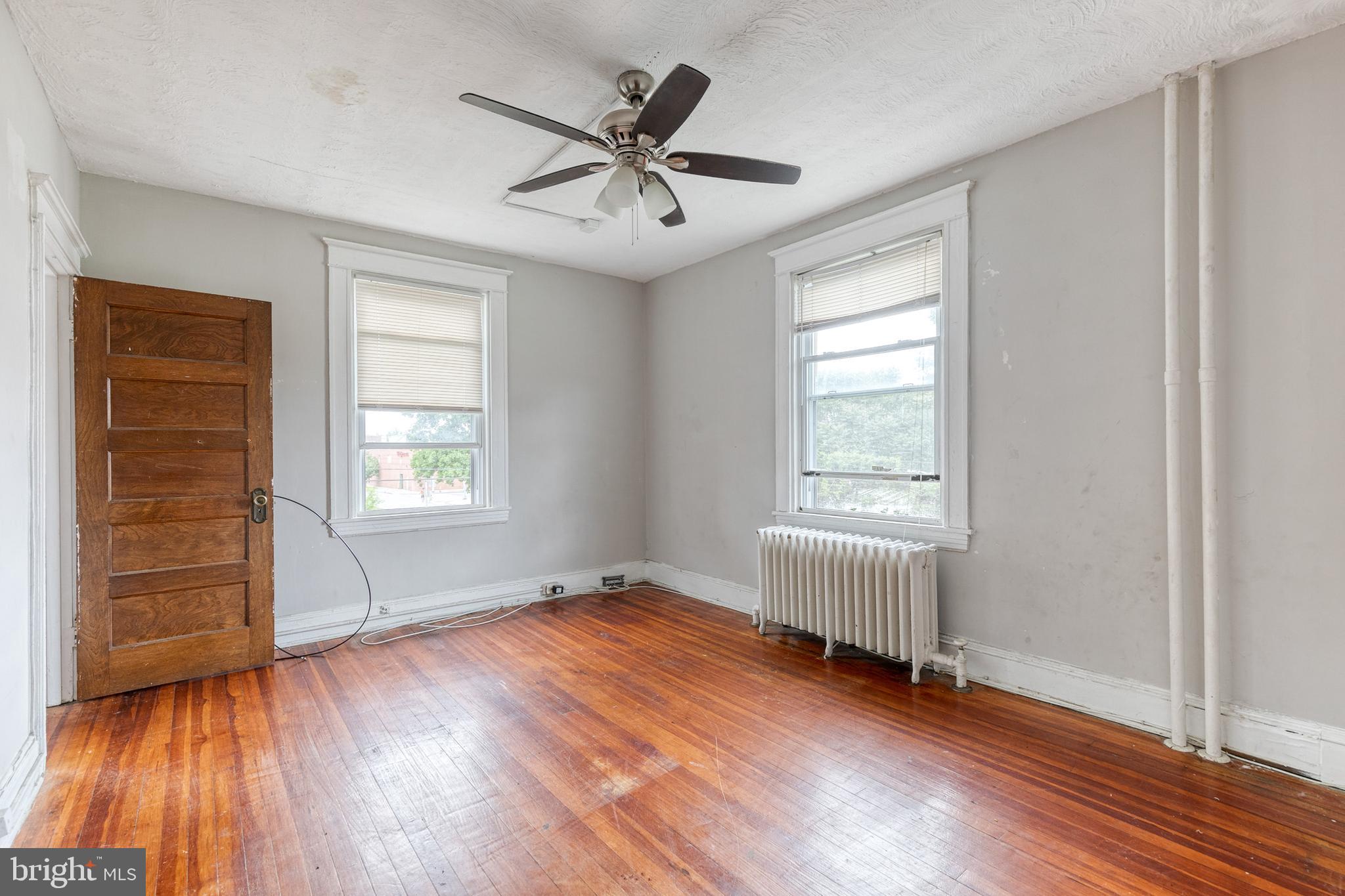 3711 Egerton Road Baltimore, MD 21215 - Photo 29 of 36 Unit 2 Bedroom2