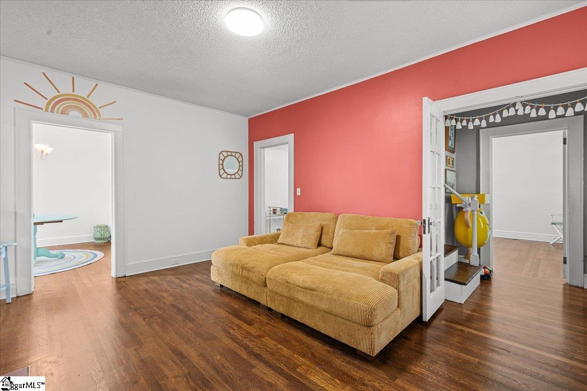 803 South Limestone Street Gaffney, SC 29340 - Photo 12 of 42