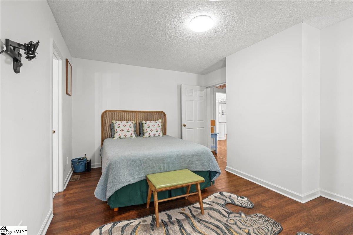 803 South Limestone Street Gaffney, SC 29340 - Photo 15 of 42