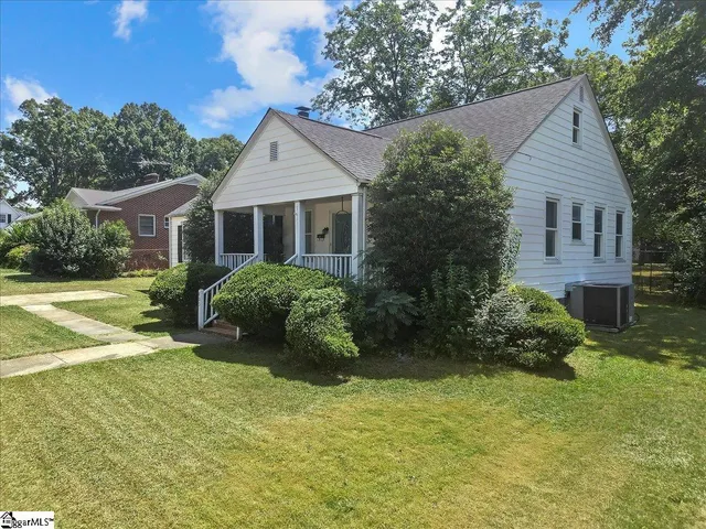 $229,900 | 803 South Limestone Street, Gaffney, SC 29340