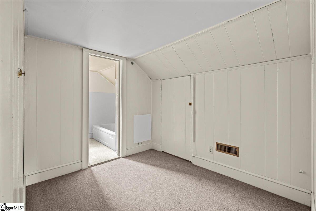 803 South Limestone Street Gaffney, SC 29340 - Photo 31 of 42