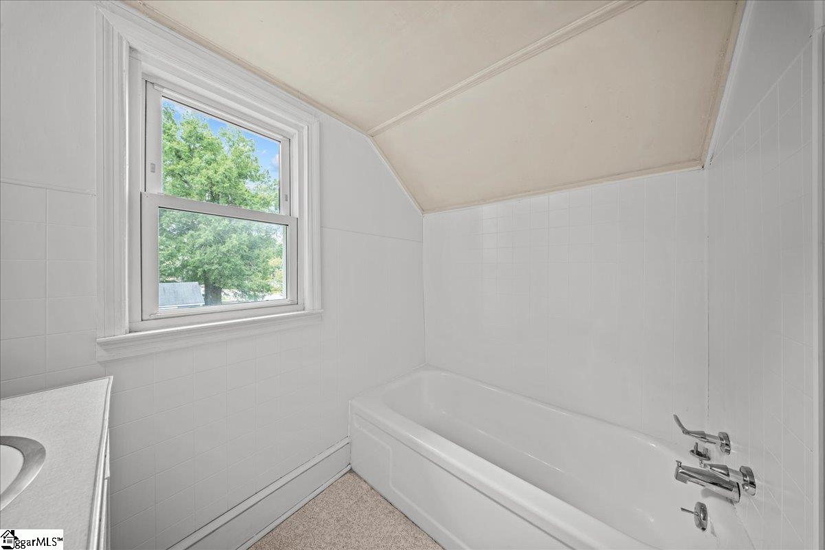 803 South Limestone Street Gaffney, SC 29340 - Photo 33 of 42