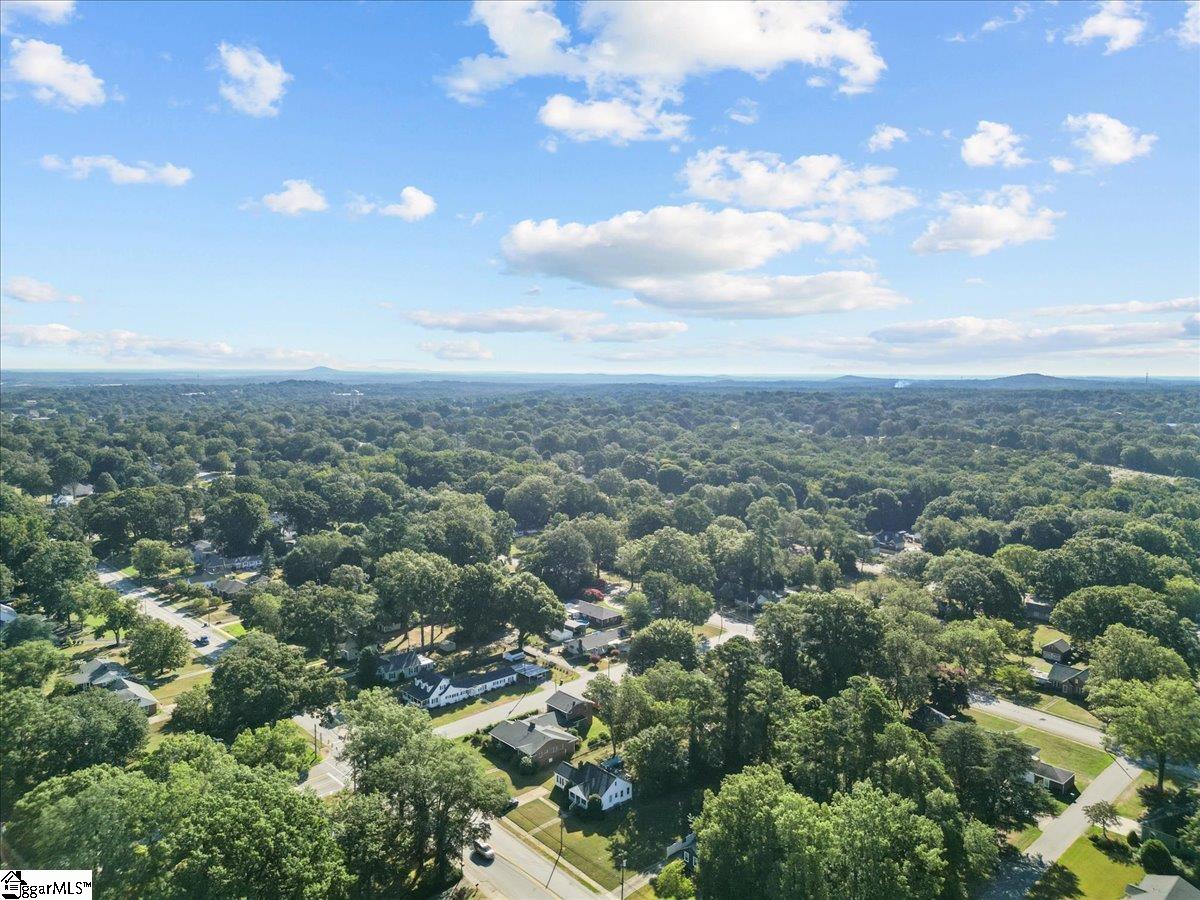 803 South Limestone Street Gaffney, SC 29340 - Photo 40 of 42