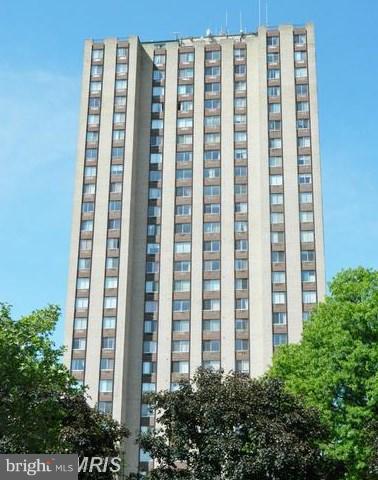 Impressive Washingtonian Tower Building