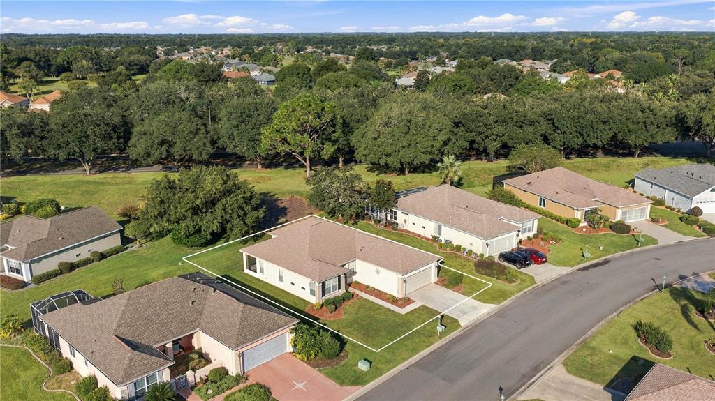 13158 Southeast 93rd Terrace Road Summerfield, FL 34491 - Photo 28 of 69 Gallery Image 28