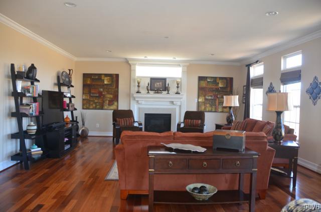 127 Clover Hollow Road Easton, PA 18045 - Photo 10 of 24 Gallery Image 10