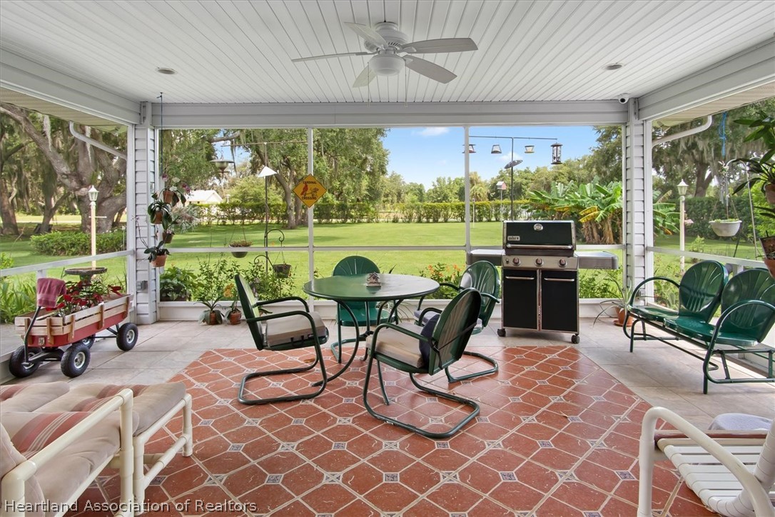 301 Cardinal Road Sebring, FL 33876 - Photo 12 of 36 Gallery Image 12