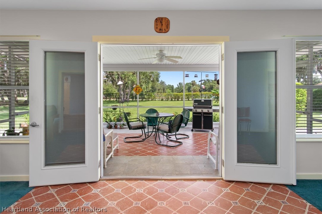 301 Cardinal Road Sebring, FL 33876 - Photo 8 of 36 Gallery Image 8