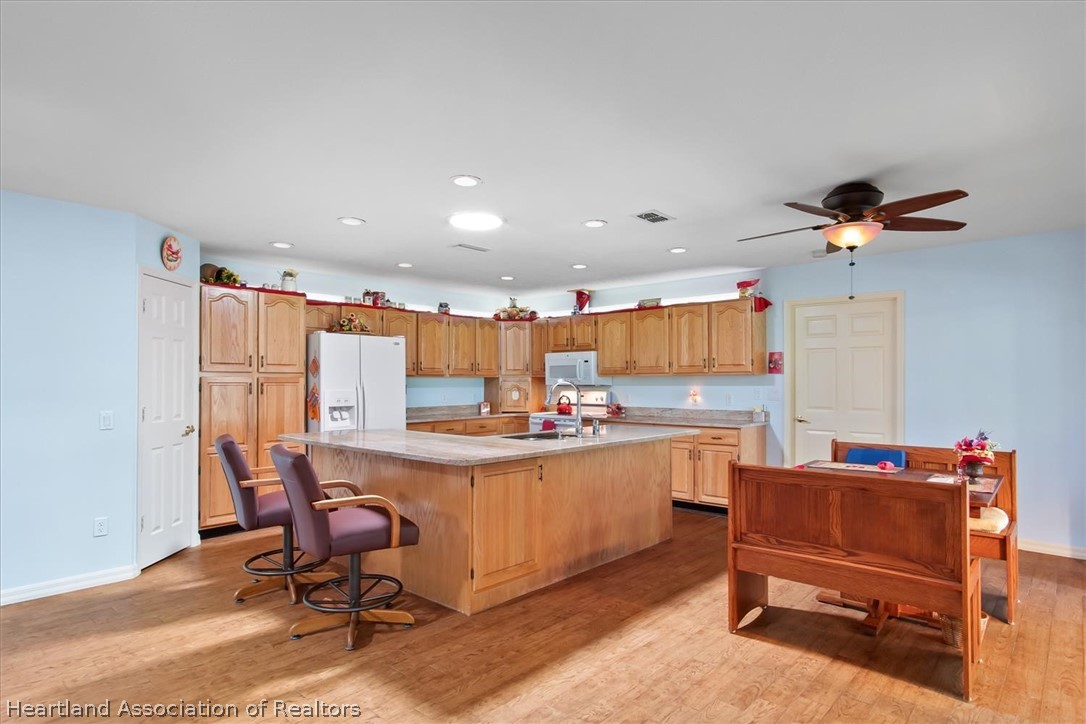 301 Cardinal Road Sebring, FL 33876 - Photo 10 of 36 Gallery Image 10