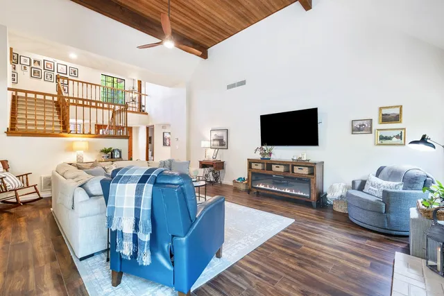 $495,000 | 2827 West Compton Court, Fresno, CA 93711