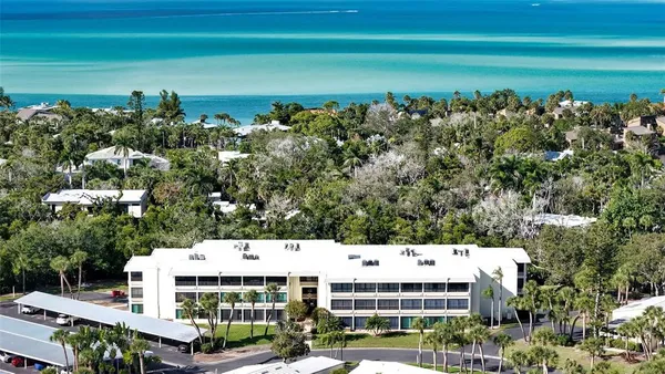 $510,000 | 225 Hour Glass Way, Unit 202, Sarasota, FL 34242