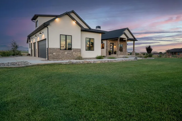 $1,049,500 | 1648 Saddle Ring Court, Loma, CO 81524
