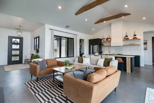 $1,049,500 | 1648 Saddle Ring Court, Loma, CO 81524