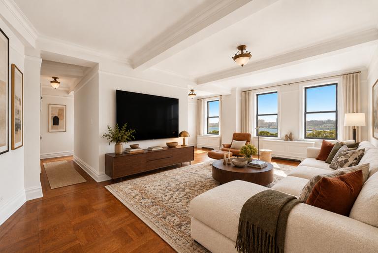 98 Riverside Drive, Unit 10B Manhattan, NY 10024 - Photo 1 of 16 Photo 1