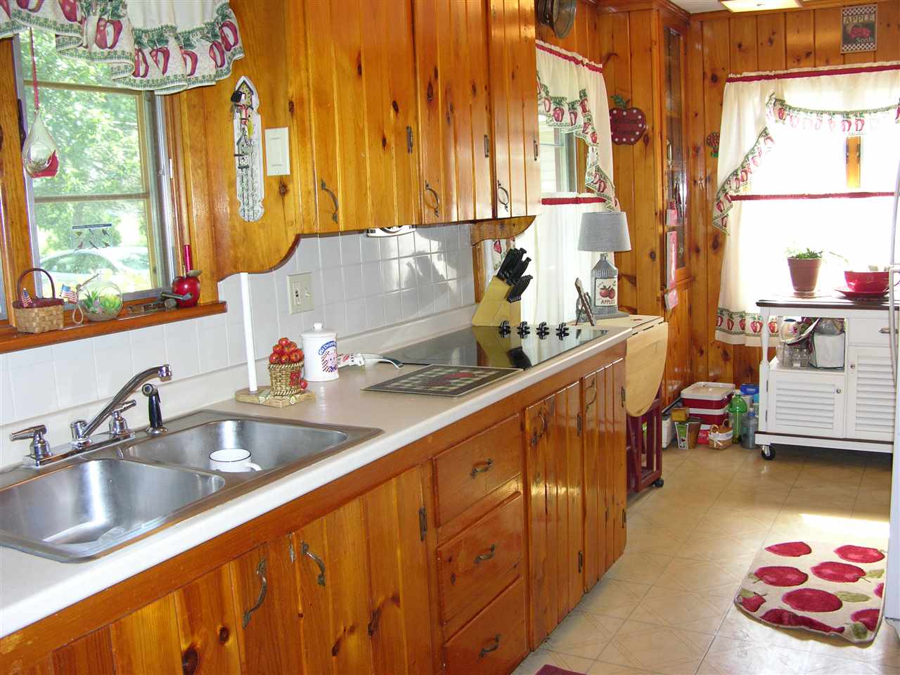 80 Old County Road Plaistow, NH 03865 - Photo 17 of 26